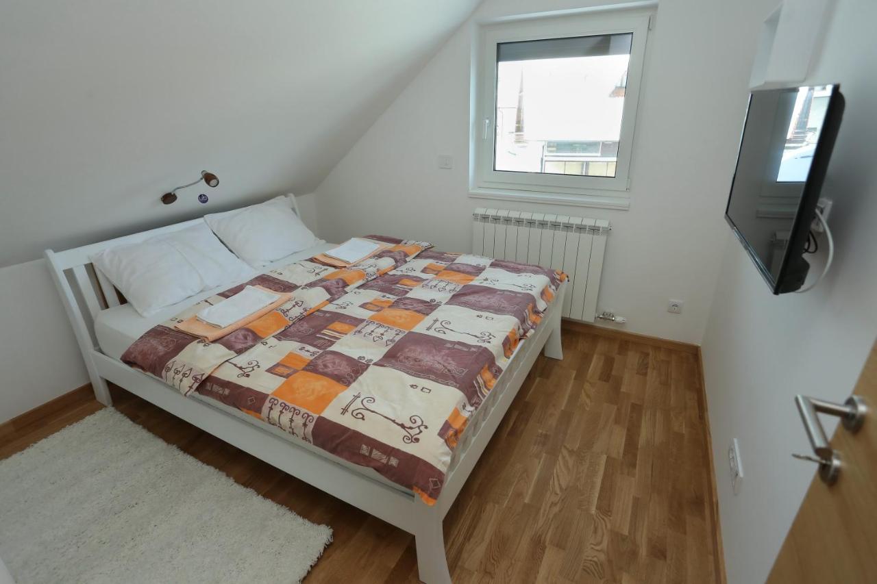 Mipet Apartmani Zlatibor Exterior photo