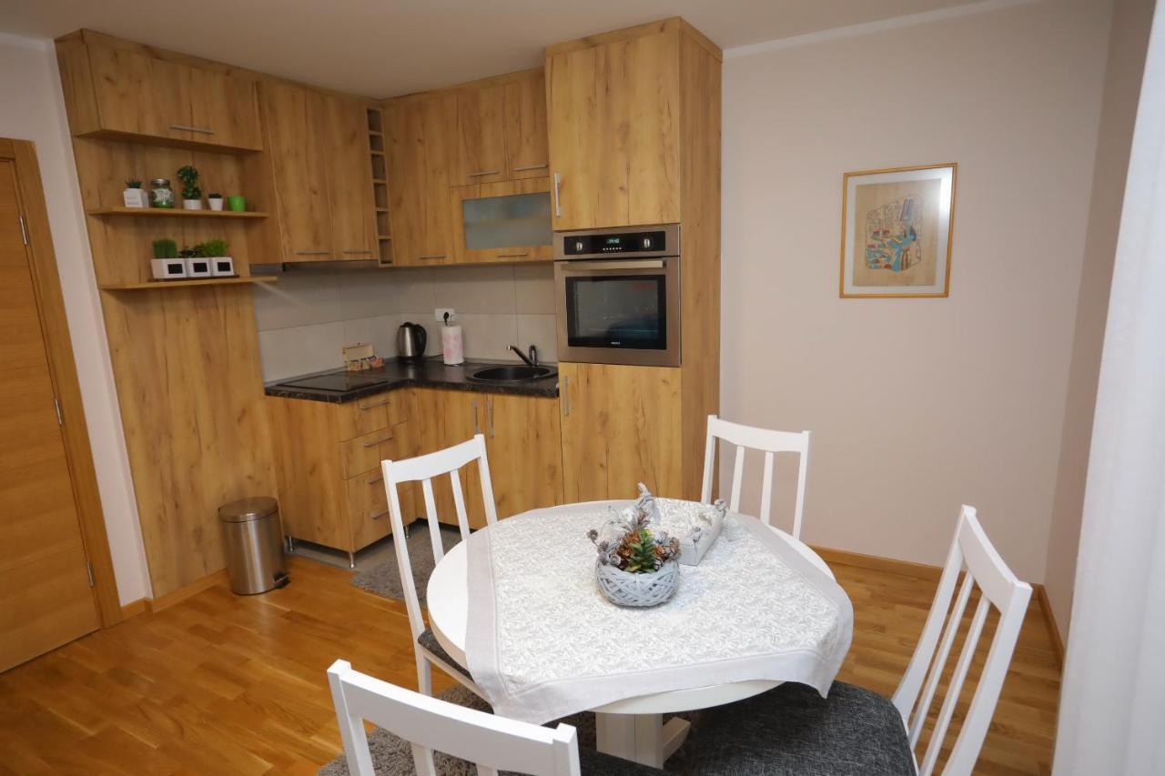 Mipet Apartmani Zlatibor Exterior photo