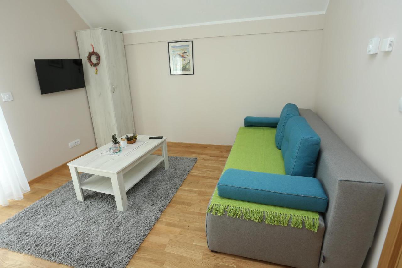 Mipet Apartmani Zlatibor Exterior photo