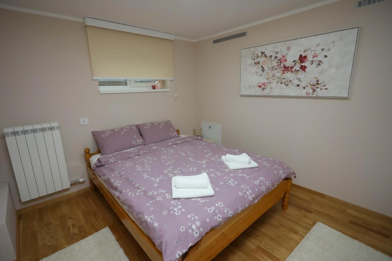 Mipet Apartmani Zlatibor Exterior photo