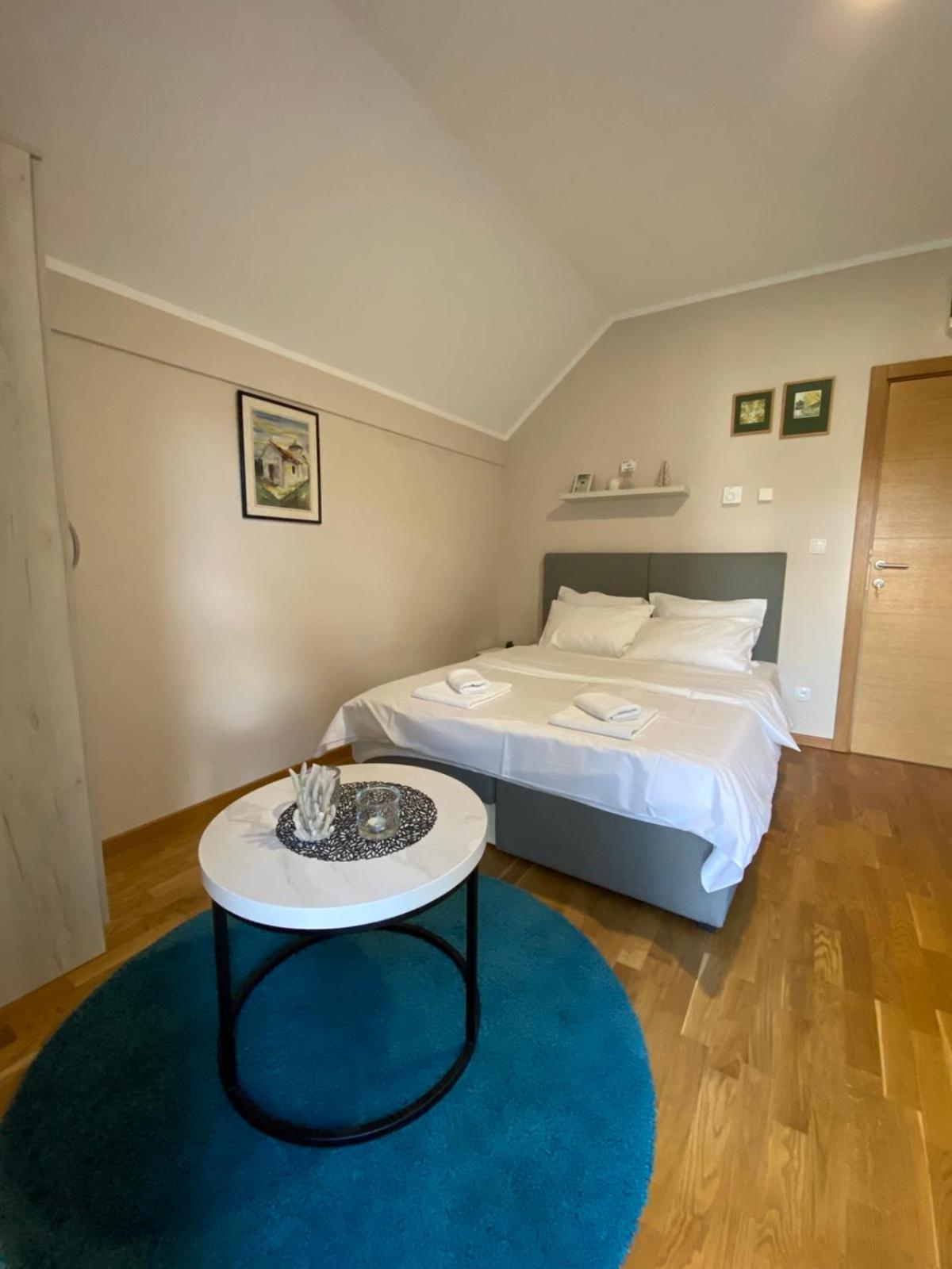 Mipet Apartmani Zlatibor Exterior photo